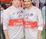 Patrick Bruel et Pascal Elbé, lors du match de football en faveur de deux associations humanitaires (et des 66 ans de Johnny), au Parc des Princes, le 14 juin 2009 !