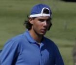 Rafael Nadal jouant au golf à Majorque le 16 juin 2009