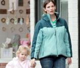 Jennifer Garner et sa fille Violet Affleck se promènent dans les rues de Boston