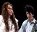 Miley Cyrus rejoint Nick Jonas sur scène pour chanter Before The Storm en duo