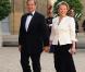 Michele Alliot-Marie et son époux Patrick Ollier sont ravis de participer au dîner d'Etat de l'Elysée du 22 juin 2009.