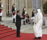 Nicolas Sarkozy accueille son invité d'honneur au dîner d'Etat de l'Elysée du 22 juin 2009.