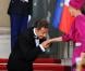 Nicolas Sarkozy au dîner d'Etat de l'Elysée du 22 juin 2009, le roi du baise-main ! 