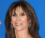 Kate Jackson jouait Sabrina Duncan, la plus ingénieuse des Drôles de Dames. Après une apparition dans Ally Mc Beal et dans Sabrina, l'apprentie sorcière, aujourd'hui elle côtoie... Les Esprits Criminels ! 
