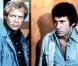 A Bay City, David Starsky et Kenneth Hutchinson sont de vraies stars ! Starsky et Hutch sont deux flics... peu conventionnels. Malgré leur différence, les deux hommes sont comme les doigts de la main !