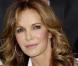 Jaclyn Smith jouait la belle Kelly Garrett. Aujourd'hui l'actrice est... sublime. A 62 ans, la sexy Drôle de Dames semble avoir évité toutes les marques du temps. Aux commandes de Top Coiffure, désormais sa mission c'est de s'occuper de vous !
