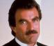 Ancien combattant de la Guerre du Viêt Nam, Thomas Magnum va faire vivre l'enfer à son colocataire Higgins et ses deux dobermans, Zeus et Apollon. A ses heures perdues, ce gentleman adore jouer au détectivé privé !