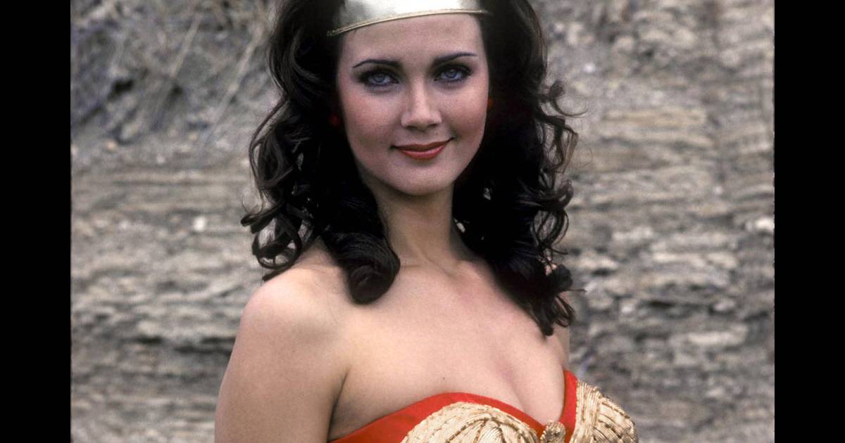 la princesse diana se transforme en m