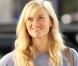 L'adorable Reese Witherspoon toutes gambettes dehors... reçoit une visite surprise de son chéri !