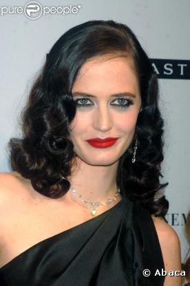Le secret d'Eva Green : un simple rouge à lèvres pour mettre en valeur sa bouche pulpeuse.