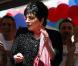 La grande Liza Minnelli a illuminé la Gay Pride et enflammé le Palais des Congrès... rendant hommage à Michael Jackson !