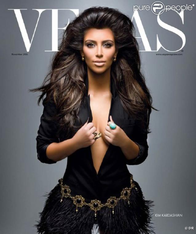La voluptueuse Kim Kardashian en couverture de Vegas ! 