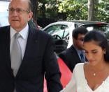 Danièle est arrivé au bras de son papa à la mairie du XVIe 