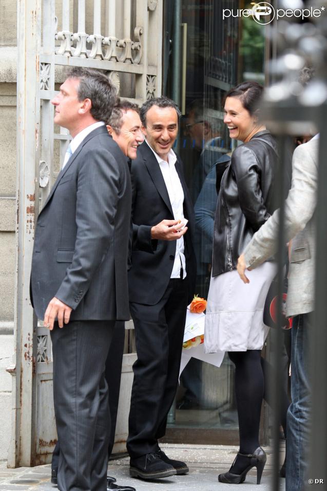 Elie Semoun en grande fo-forme au mariage de Franck Dubosc et Danièle le 19 juin 2009