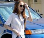 Lindsay Lohan se promène avec des amis dans Beverly Hills le 10 juillet 2009