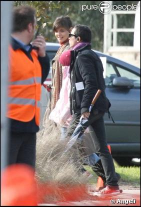 Katie Holmes en plein travail à Melbourne jeudi 16 juillet