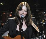 Carla Bruni et Dave Stewart sur scéne à New York... un grand moment !