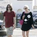 Agyness Deyn : petite balade avec son chéri... à Malibu !