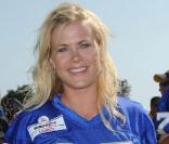  Alison Sweeney au Madden NFL 10 Pigskin Pro-Am, au Malibu Bluffs State Park de Malibu, à Los Angeles. 23/07/09  
