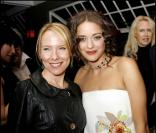 Marion Cotillard à la soirée Chopard organisée en son honneur. Ici avec l'actrice Amy Ryan