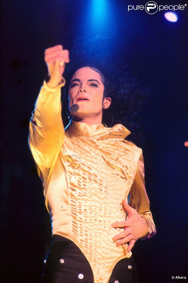 Michael Jackson, un chanteur devenu, une véritable légende. 