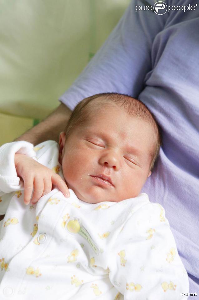 Le petit Sasha à la maternité de la Salpêtrière (30 juin 2009)