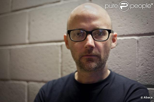 Moby toujours très expressif ! 