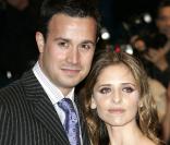 Sarah Michelle Gellar et son mari Freddie Prinze Jr. 