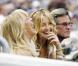 Kate Hudson : elle soutient son homme tout en s'éclatant avec sa mère et son beau-père !