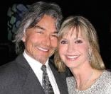 L'ex-compagnon d'Olivia Newton-John considéré comme mort... a refait surface !