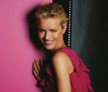 Eva Herzigova pour Escada