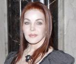 Priscilla Presley lors de la première de la comédie musicale Legally Blonde à Los Angeles le 15 août 2009