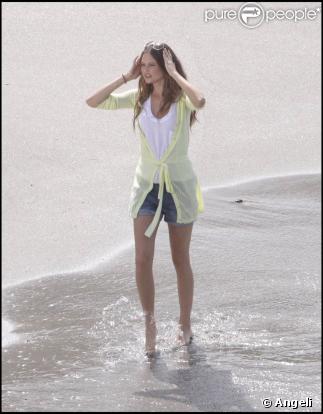 Un jeune Ange, en shooting pour Victoria's Secret, sur une plage de Saint-Barthelemy, le 24 août 2009 !