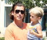 Gavin Rossdale avec son fils à Los Angeles le 26 août 2009