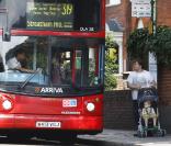 Jack Black avec son fils à Londres dans un fameux bus rouge, août 2009
