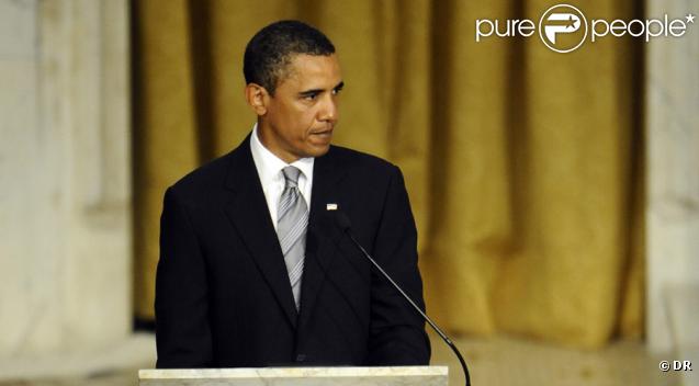Barack Obama a prononcé l'éloge funèbre lors de la messe de funérailles de Ted Kennedy en la basilique Notre Dame du Perpétuel Secours de Boston, le 29/08/09