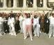 A Londres, des centaines de fans se sont donné rendez-vous à Trafalgar Square, pour rendre hommage à Michael Jackson, le 29 août 2009