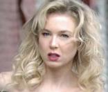Renée Zellweger nue sous une couette pour un photoshoot à New York