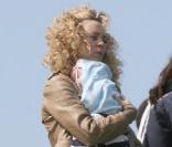 Melissa George sur le tournage de Swinging With the Finkels à Londres le 28 août 2009
