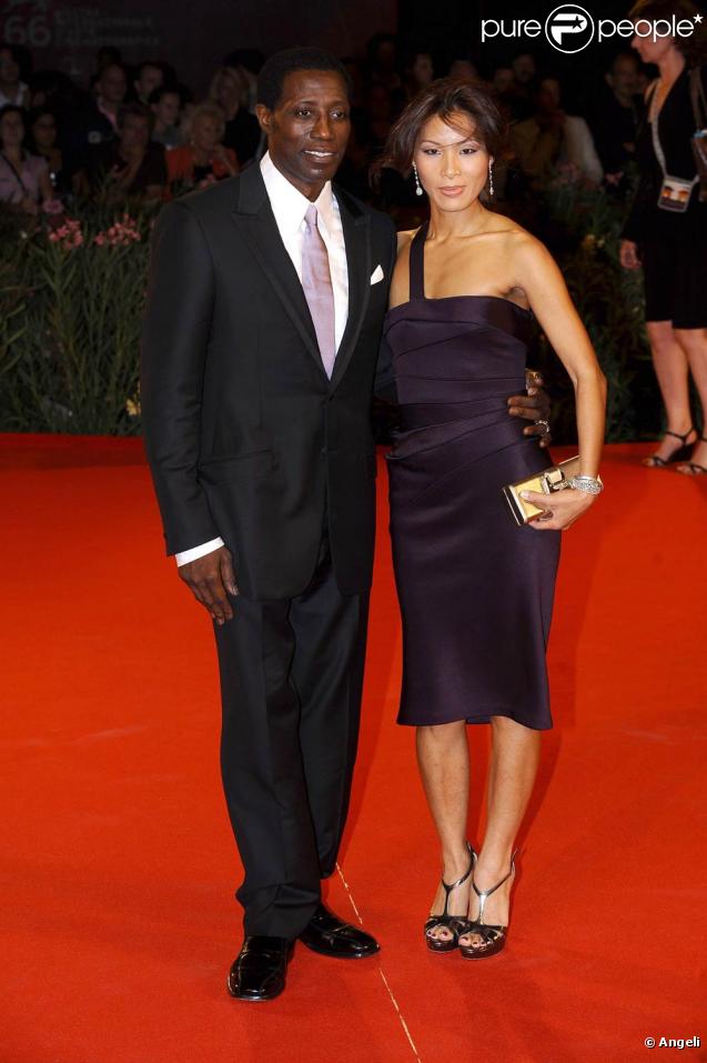 Wesley Snipes et sa femme Nikki Park, à l'occasion de l'avant-première de  L'élite de Brooklyn , lors de la 66e Mostra de Venise, le 8 septembre 2009 !