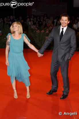 Ethan Hawke et sa femme Ryan Shawhughes, à l'occasion de l'avant-première de  L'élite de Brooklyn , lors de la 66e Mostra de Venise, le 8 septembre 2009 !