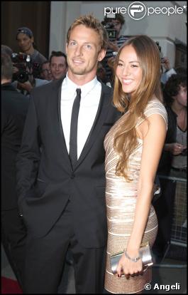 Jenson Button et Jessica Michibata lors des GQ Men of the Year Awards, à Londres, le 8 septembre 2009