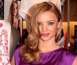 Miranda Kerr en séance de dédicaces à la boutique Victoria's Secret de New York le 10/10/10