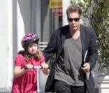 Al Pacino se balade avec ses jumeaux Anton James et Olivia Rose à Beverly Hills