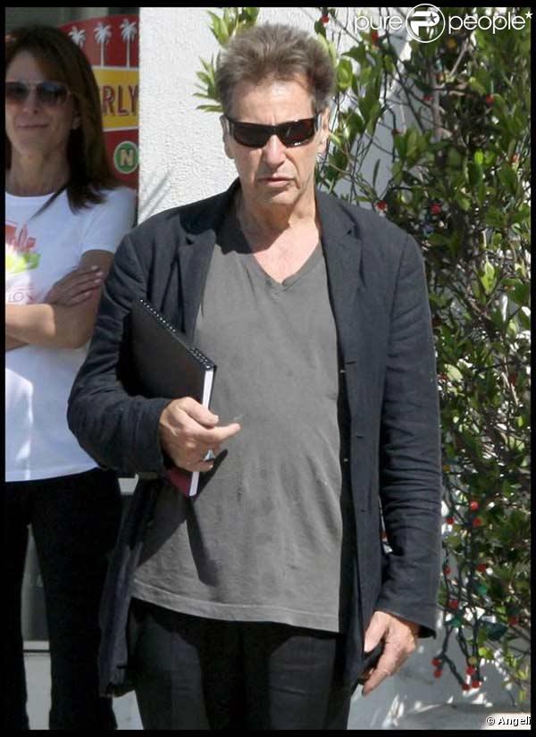 Al Pacino se balade avec ses jumeaux Anton James et Olivia Rose à Beverly Hills