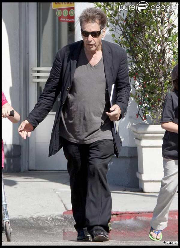 Al Pacino se balade avec ses jumeaux Anton James et Olivia Rose à Beverly Hills