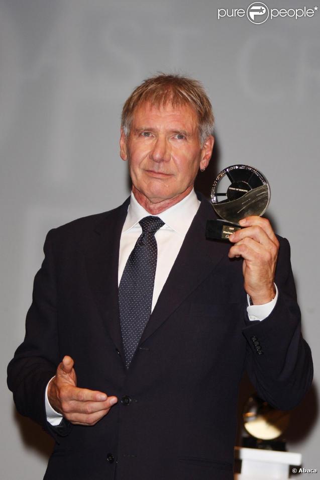 Harrison Ford et Calista Flockhart en amoureux sur le tapis rouge de Deauville, l'émotion d'Harrison...