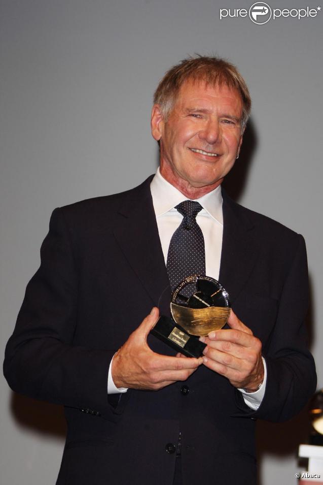 Harrison Ford et Calista Flockhart en amoureux sur le tapis rouge de Deauville, l'émotion d'Harrison...