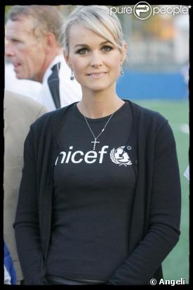 Laeticia Hallyday oeuvre pour l'Unicef