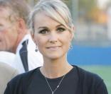 Laeticia Hallyday oeuvre pour l'Unicef